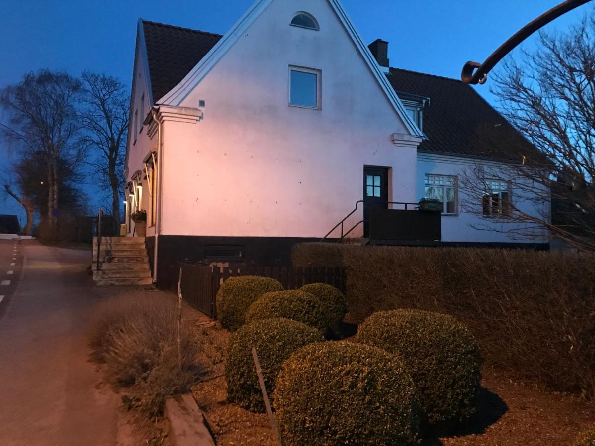 Botanikerns Hus Villa Loderup ภายนอก รูปภาพ